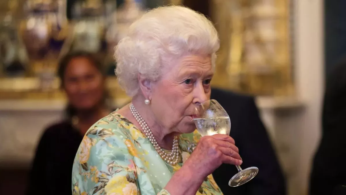 Die Queen trinkt am liebsten Gin oder Dubonnet
