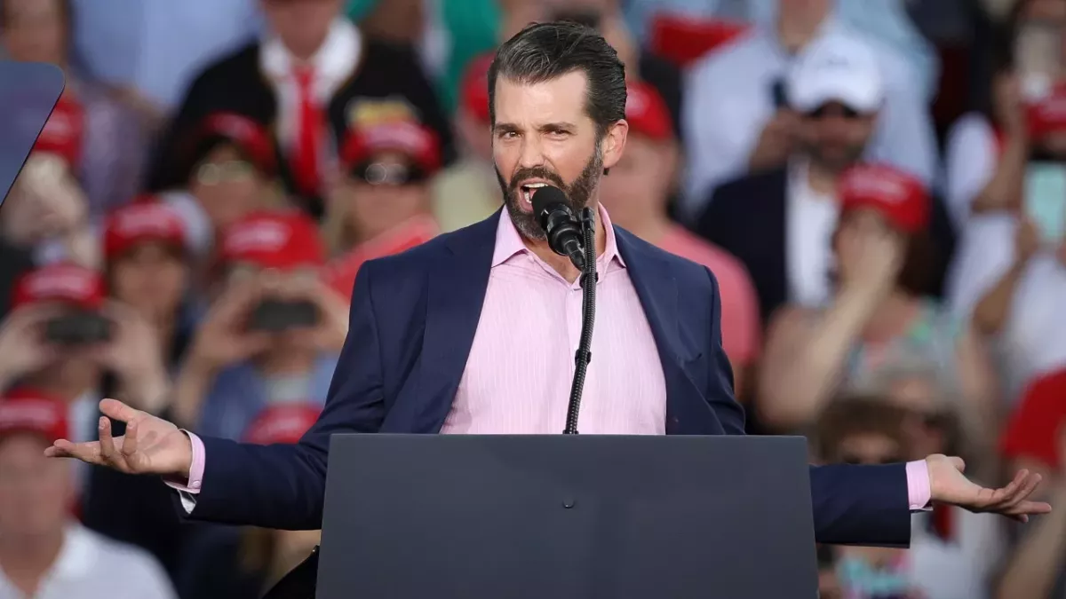 Donald Trump Jr. zieht über Meghan Markle her (Brouillon)
