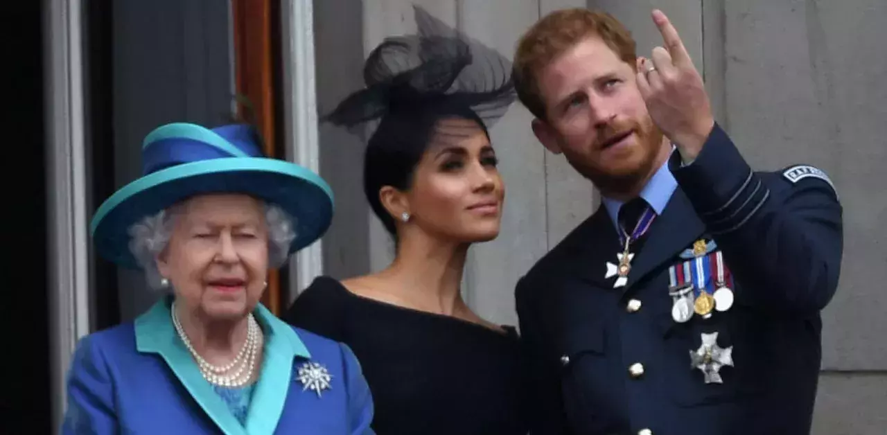 Harry und Meghan mit der Queen
