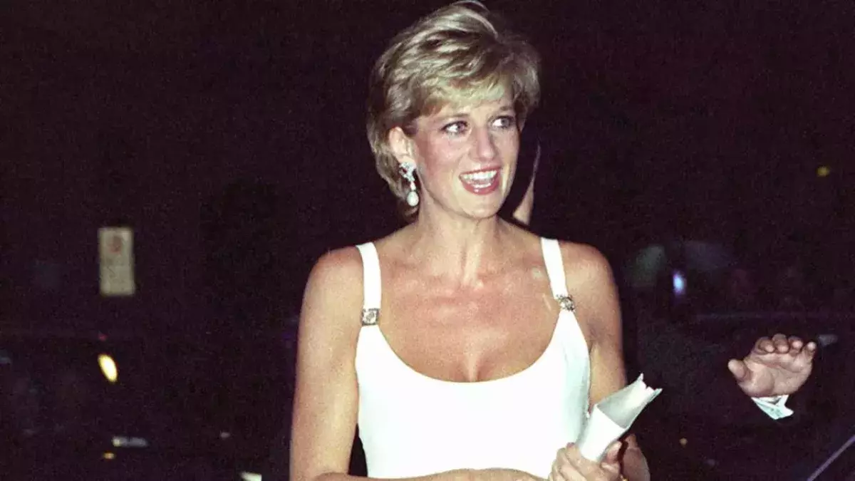 Mal ganz anders: Seltenes Bild von Diana mit langen Haaren