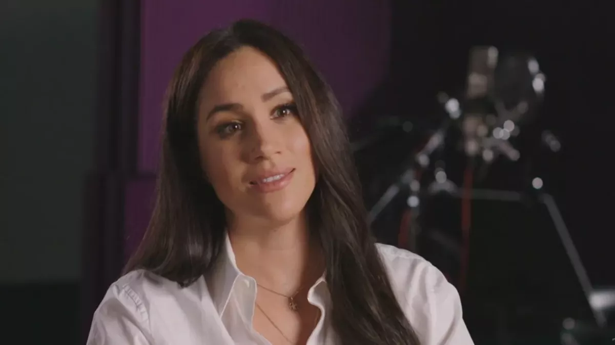 Meghan Markle: Ihr erster Auftritt mit Babybauch in sündhaft teurem Kleid 