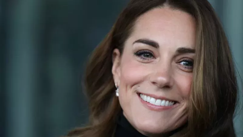 Neues Jahr, neuer Look: Kate Middleton trägt einen lässigen blauen Hut!