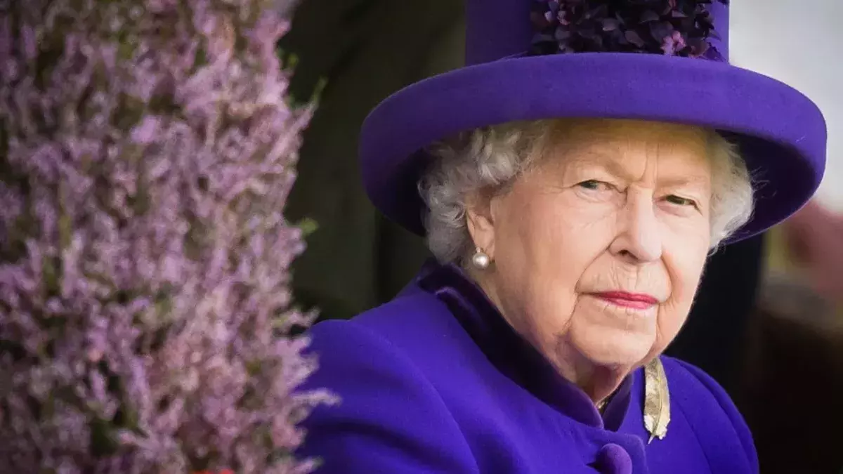 Queen Elizabeth setzt Anwälte gegen Prinz Harry ein. 