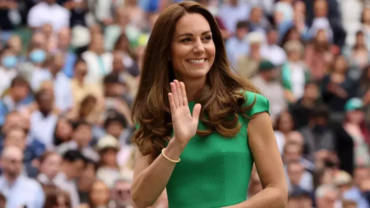 Verdächtige Körperhaltung: Ist Kate Middleton wieder schwanger?