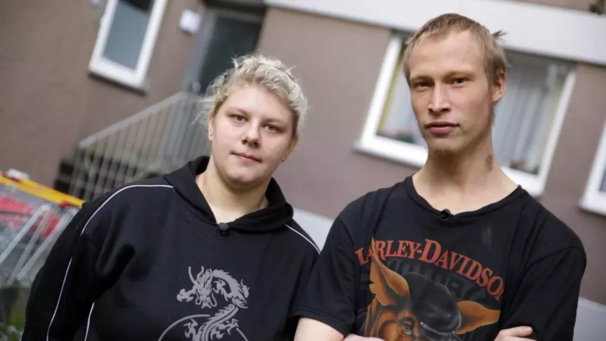 Arbeitslos, pleite und mehrfach vorbestraft: Michelle (22) und ihr Freund Thomas (23).
