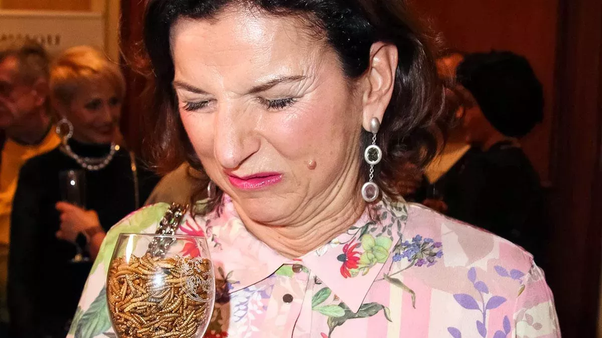 Claudia Obert 