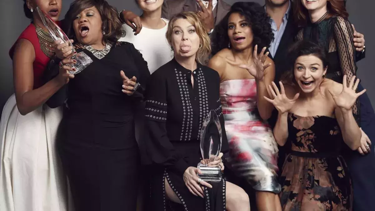 Das Cast von Grey's Anatomy beim People's Choice Awards 2016