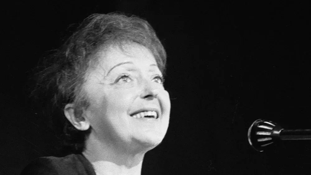 Die einmalige Stimme von Édith Piaf kehrt zurück: So ist das Wunder möglich