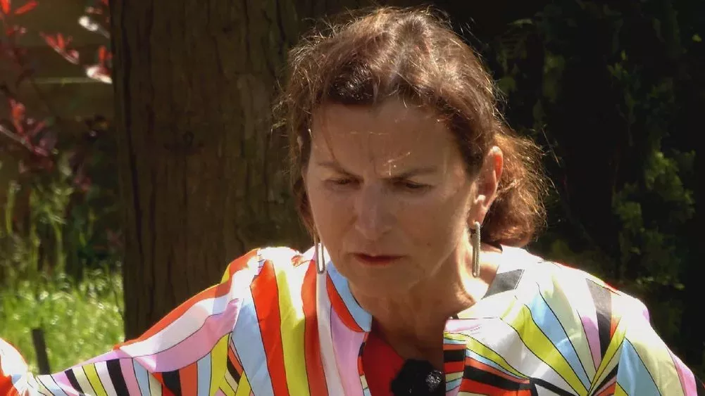 "Sommerhaus der Stars": Claudia Obert lässt sich in den Abgrund ziehen