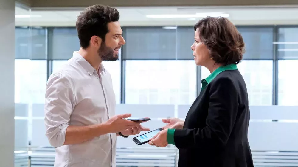 "So Help Me Todd": Die etwas andere Anwaltsserie