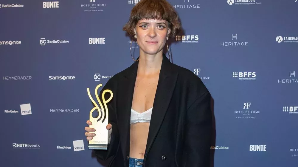 Deutscher Schauspielpreis für "Babylon Berlin"-Star Liv Lisa Fries
