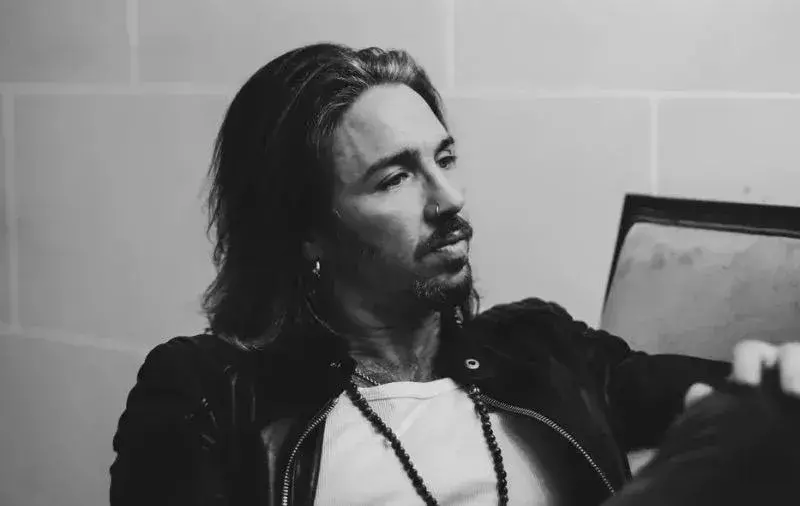 Ofarim und der Hotelmitarbeiter: Vergesst nicht, wer das Opfer ist!