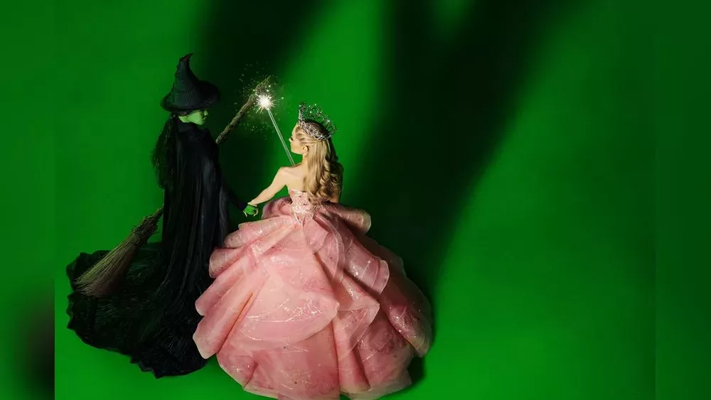 Erster Blick auf Musical-Verfilmung "Wicked" mit Ariana Grande
