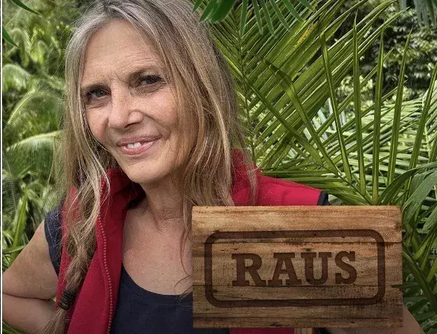 Erster Abschied im Dschungelcamp Nicole Belstler-Boettcher ist gegangen