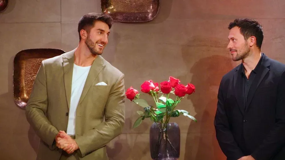 "Die Bachelors": Sebastian und Dennis auf Flirtsafari