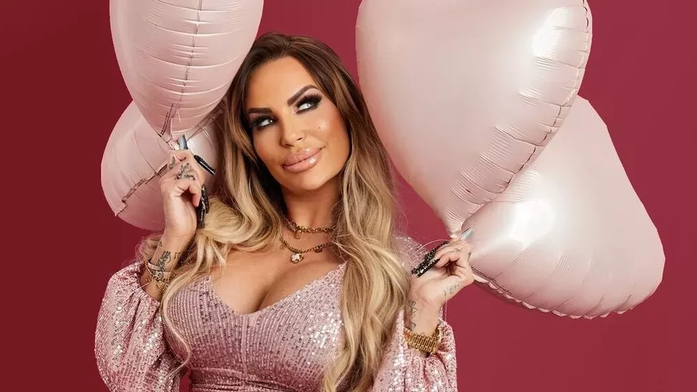 Neue Doku-Soap: Bei Gina-Lisa Lohfink läuten bald die Hochzeitsglocken