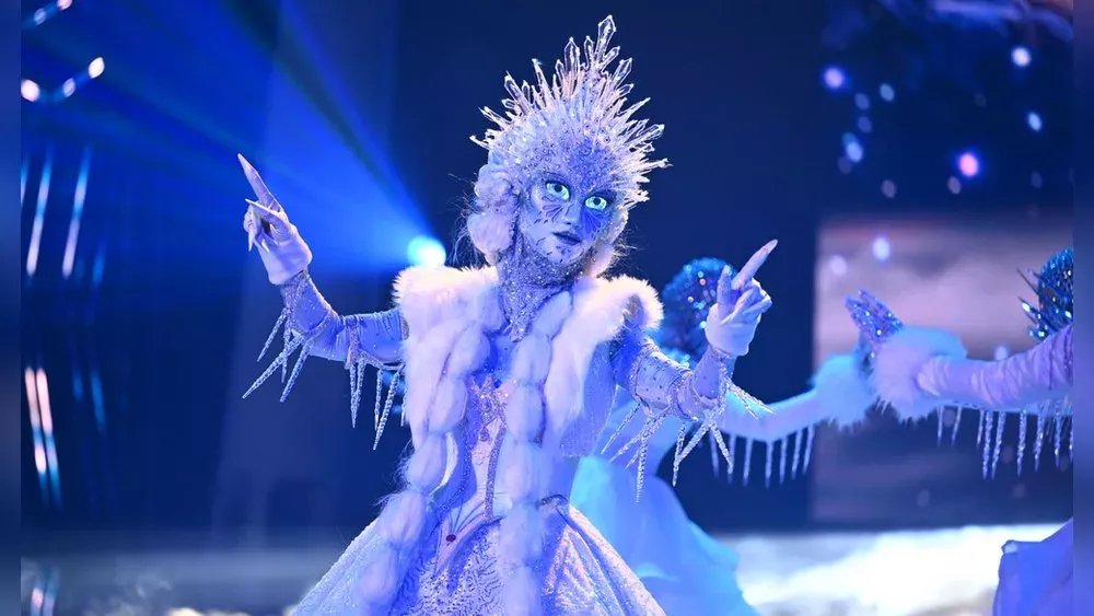 Die Eisprinzessin gewinnt "The Masked Singer"