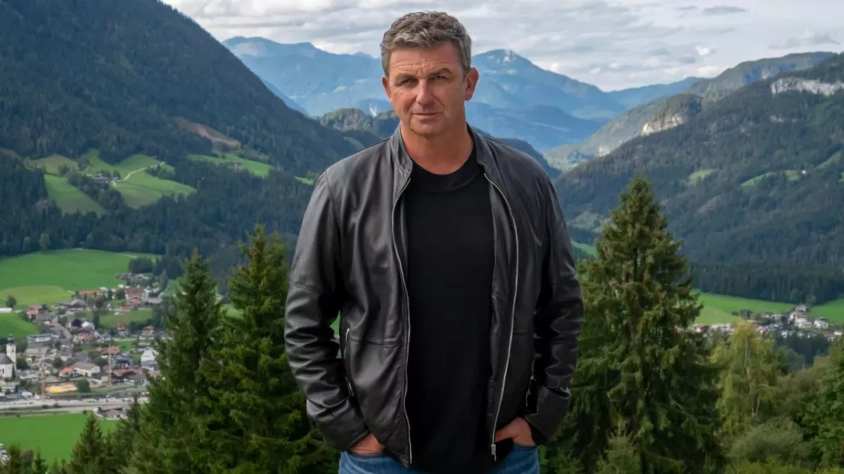 In der neuen "Bergdoktor"-Staffel wird es ungemütlich für Dr. Martin Gruber