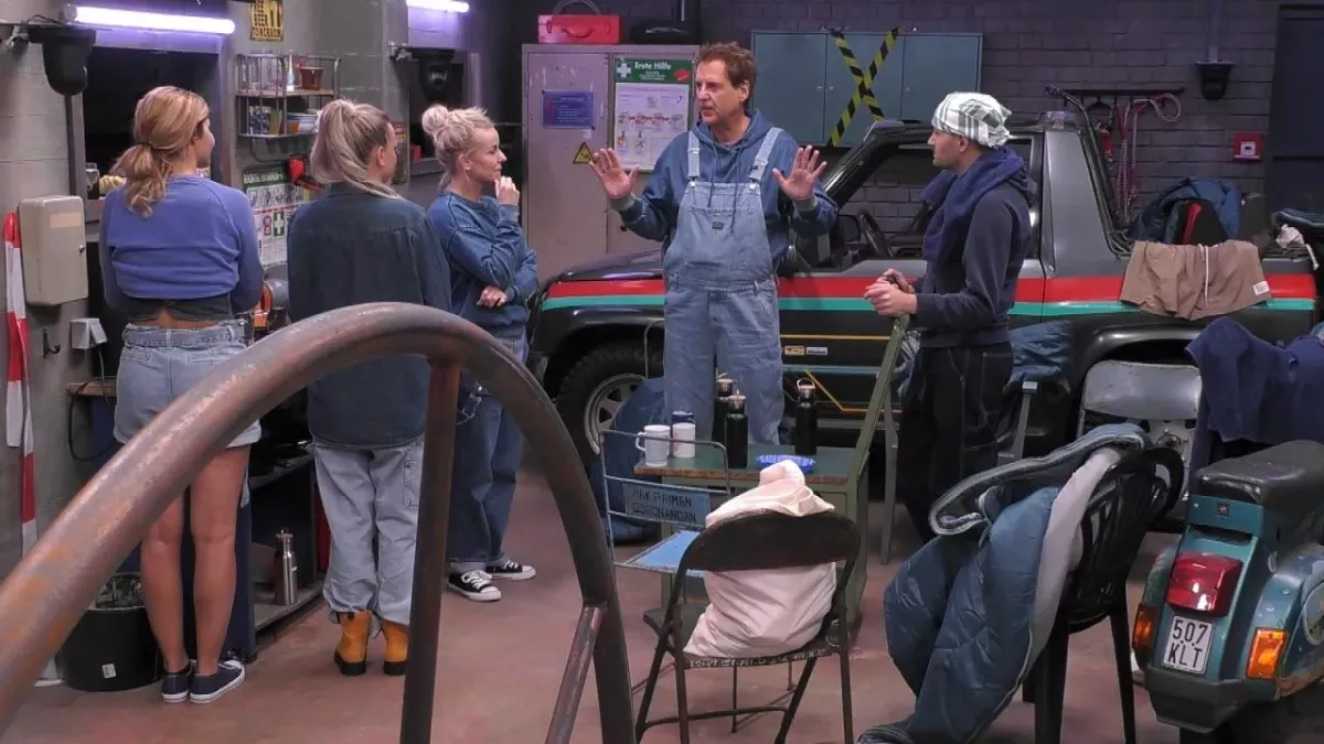 In der "Promi Big Brother"-Garage werden heute so einige Geheimnisse gelüftet