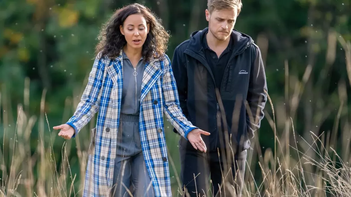 Max und Vanessa nähern sich wieder an.