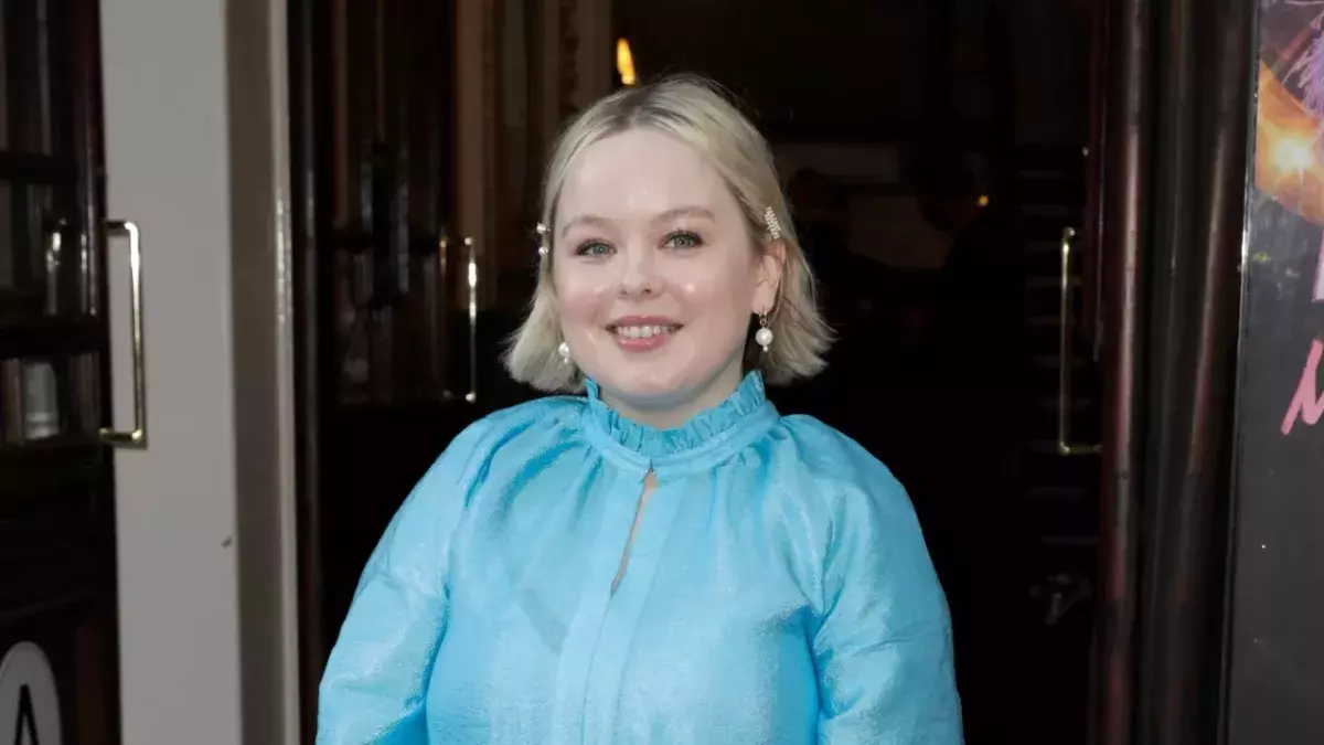 Nicola Coughlan alias Penelope Featherington