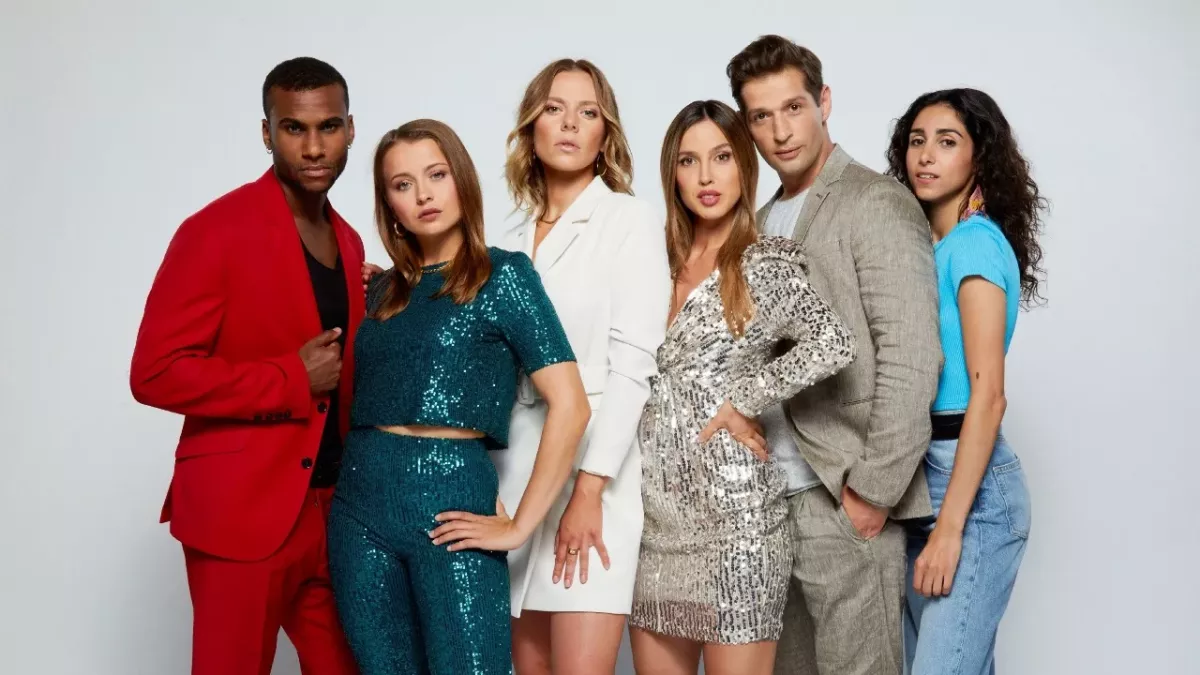 Tijan Njie, Julia Wiedemann, Cheyenne Pahde, Alexandra Fonsatti, Igor Dolgatschew, Suri Abbassi