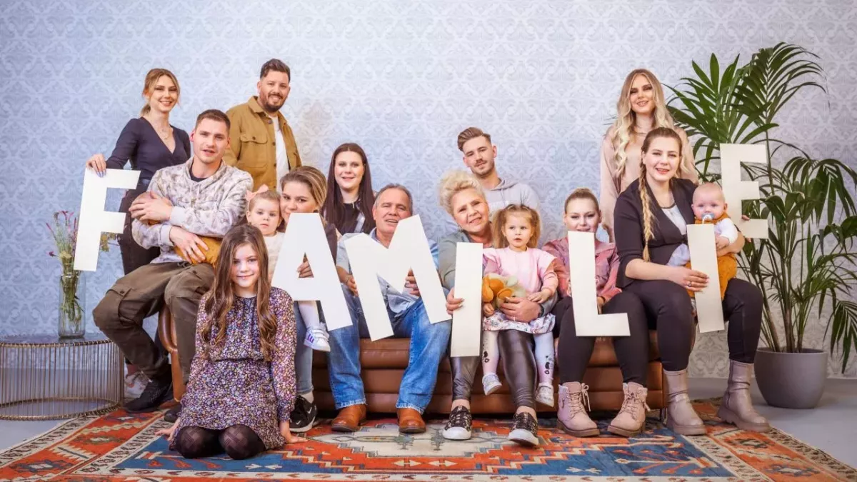Zwei Hochzeiten bei den Wollnys: So turbulent wird 2023 für die XXL-Familie