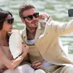 Verletzte Victoria Beckham mit Schiene und High Heel gesichtet