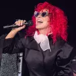 Schock für Shania Twain: Tour-Bus überschlägt sich auf Highway - 13 Verletzte