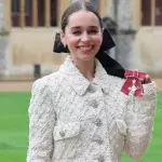 "Game of Thrones"-Star Emilia Clarke mit britischem Orden geehrt