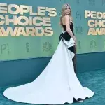 People's Choice Awards: Heidi Klum im Hinguckerkleid mit Trend-Details