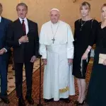 Treffen mit dem Papst: Sylvester Stallone ballt die Fäuste