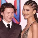Lustiger Schnappschuss: Tom Holland gratuliert seiner Freundin Zendaya