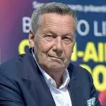 Roland Kaiser zeigt seine beiden Enkelkinder