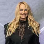 Pamela Anderson: Karriere-Push-up durch Memoiren