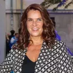 Not-OP bei Katarina Witt: Eiskunstlauf-Star erlitt Bandscheibenvorfall