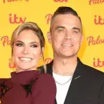 Robbie Williams ist 50: Geburtstagsständchen für den Superstar