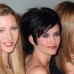 Lisa Kudrow: Süße Glückwünsche von ihren "Friends"-Kolleginnen