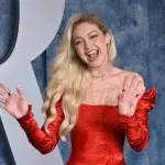 Gigi Hadid zeigt sich nach ihrer Verhaftung sorgenfrei in der Karibik