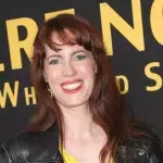 Schauspielerin Adrienne McQueen bangt um ihre Existenz