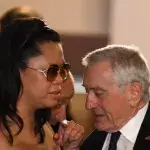 Nach Entbindung: Partnerin von Robert De Niro litt an Gesichtslähmung
