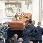 Silvio Berlusconis Asche kommt in privates Mausoleum