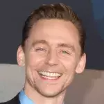 Tom Hiddleston: Loki kickt für den guten Zweck