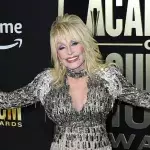 Country-Queen Dolly Parton holt drei weitere Weltrekorde