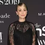 Emotionale Worte auf Instagram: Kaley Cuoco trauert um ihren Chihuahua