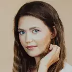 Babypause: "AWZ"-Star Amrei Haardt ist schwanger