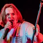 Gesundheitliche Probleme: Muss Lewis Capaldi mit der Musik aufhören?