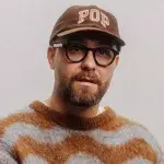 Mark Forster tritt bei der "American Ice Football"-Halftimeshow auf