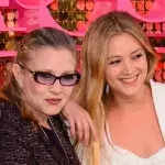 Tochter Billie Lourd spürt noch immer Carrie Fishers Anwesenheit