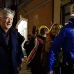 Alec Baldwin legt sich mit Pro-Palästina-Demonstranten an